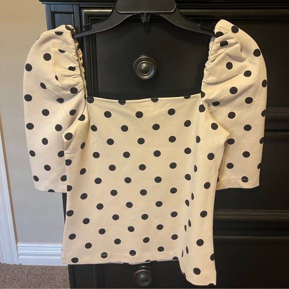 H&M Polka Dot Puffer Sleeve Top - Picture 2 of 3